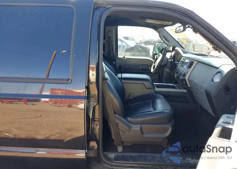 2014 Ford F-250 Xlt z USA, uszkodzony, nr VIN 1FT7W2BT1EEB76663